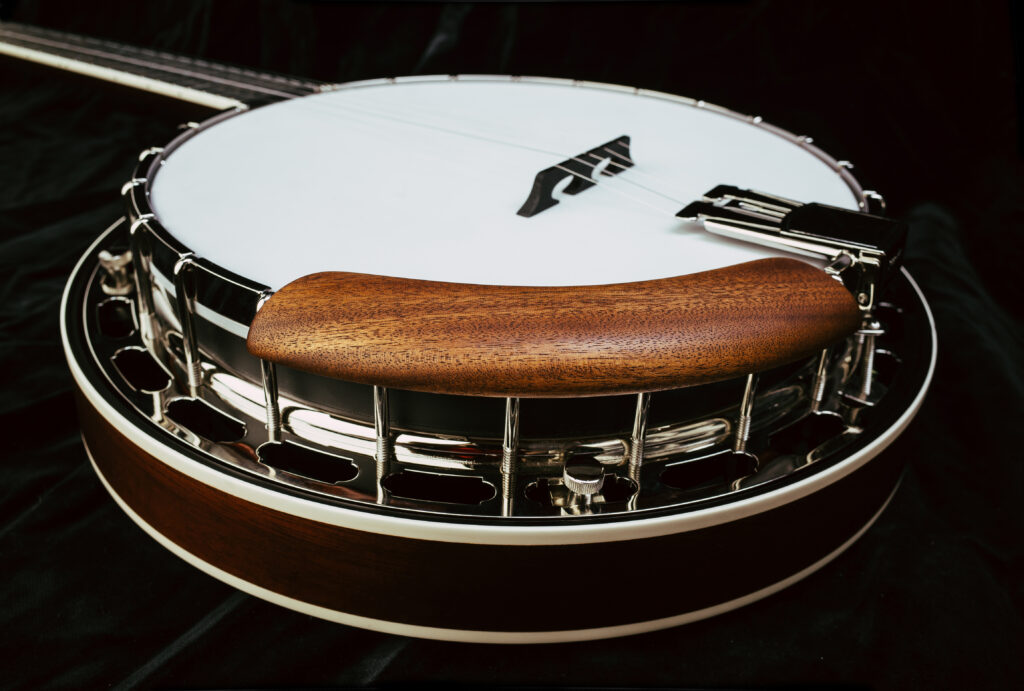 Custom Banjo Scout / lightweight Scout banjo handcrafted for travel and everyday playing / Coall Instruments
